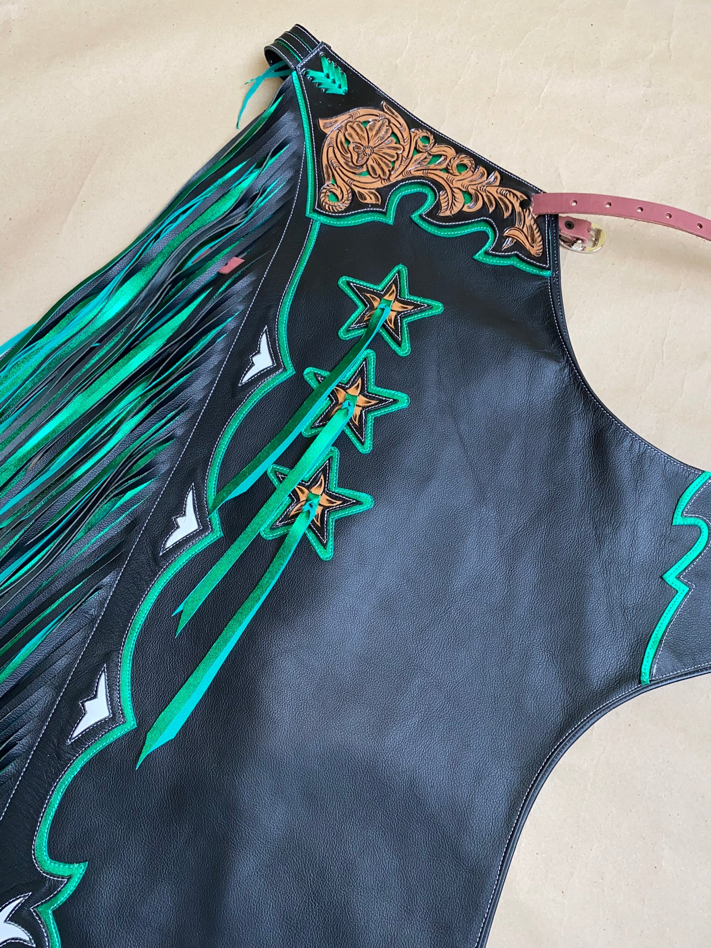CHAPS (RW300) BALCK/GREEN/STARS - Rodeo Wins