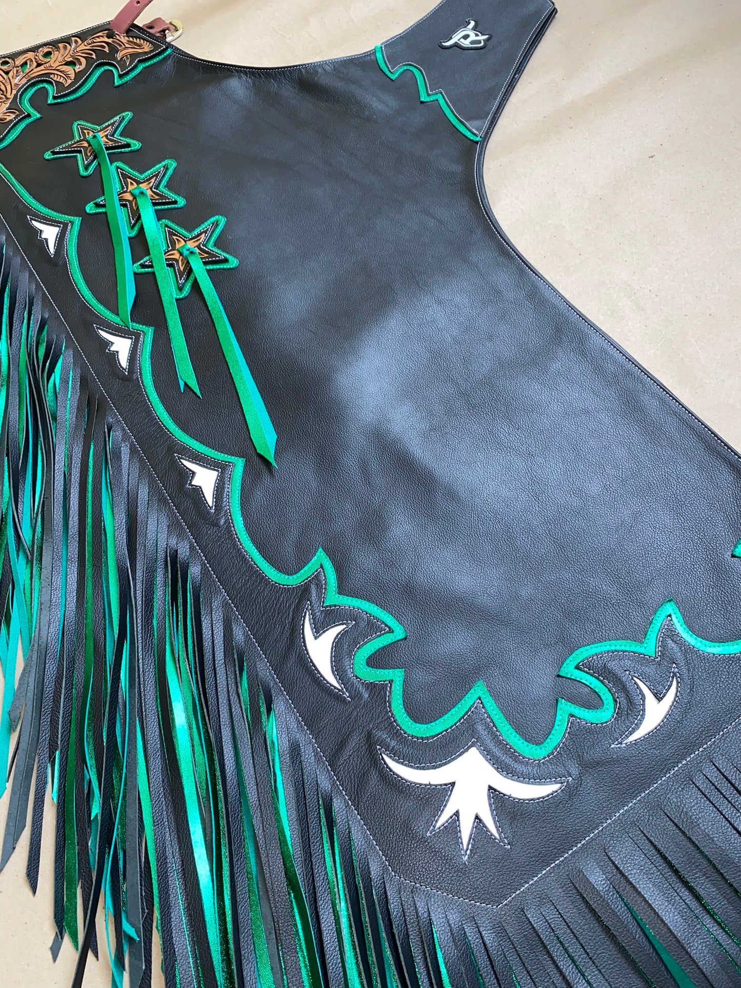 CHAPS (RW300) BALCK/GREEN/STARS - Rodeo Wins