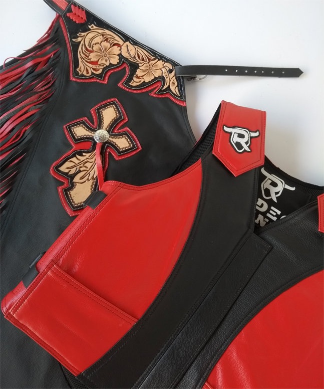 SET CHAPS AND VEST BULL RIDING - DOUBLE FRINGE - Rodeo Wins