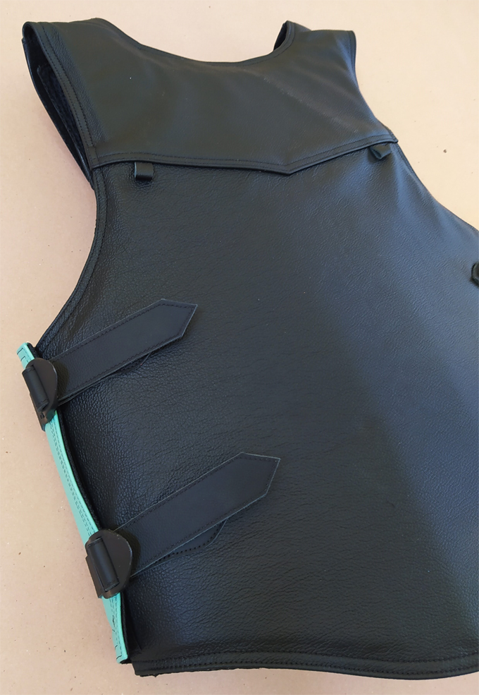 VEST RW02 - BALCK AND GREEN - BULL RIDING - Rodeo Wins