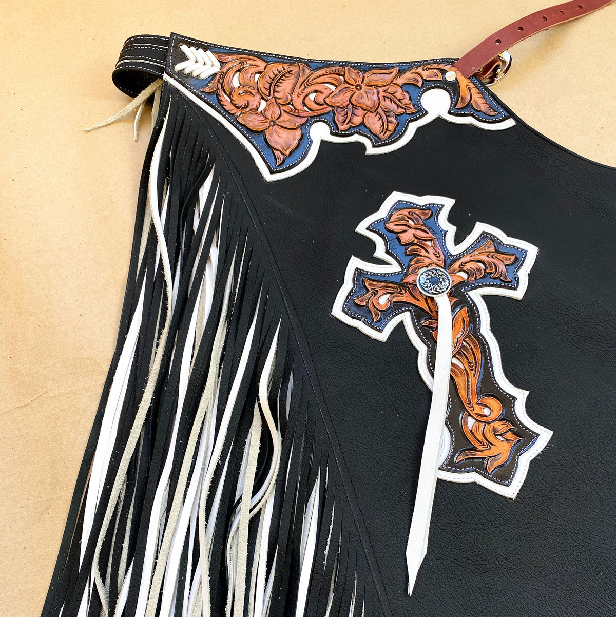 CHAPS RW02 - BULL RIDING - DOUBLE FRINGE BLACK/WHITE – Rodeo Wins